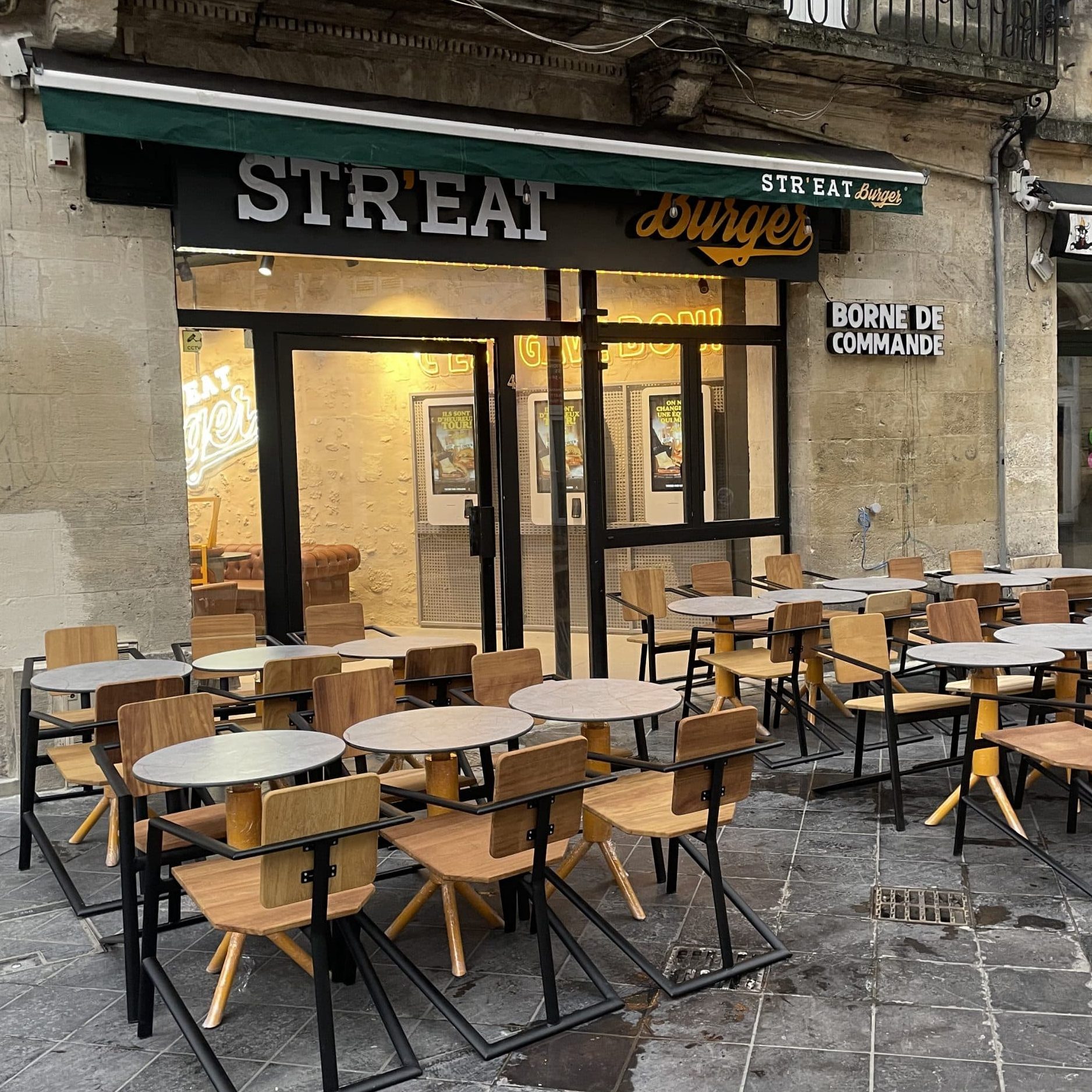 Devanture du restaurant Str'Eat Burger à La Victoire - Bordeaux