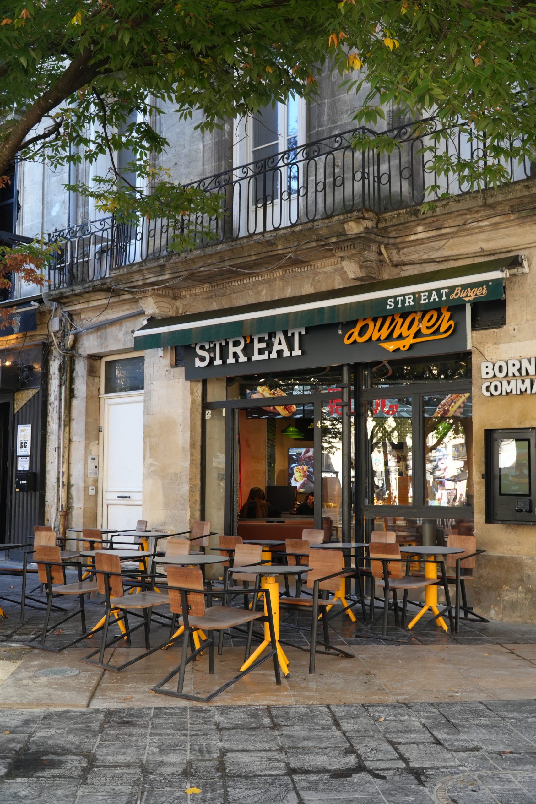 Photo extérieur Str'Eat Burger Victoire terrasse