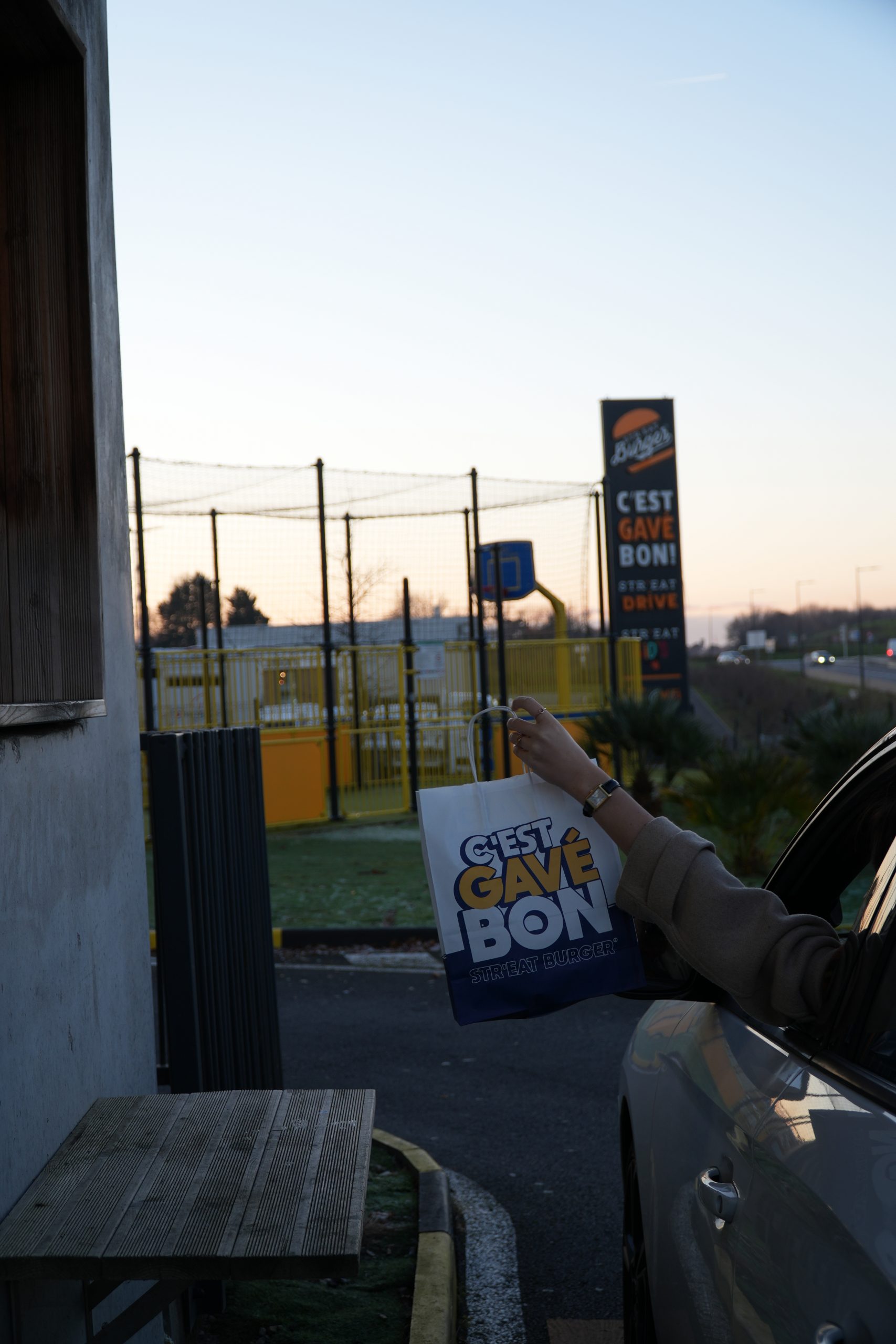 Photo client récupèrer Drive restaurant Fargues