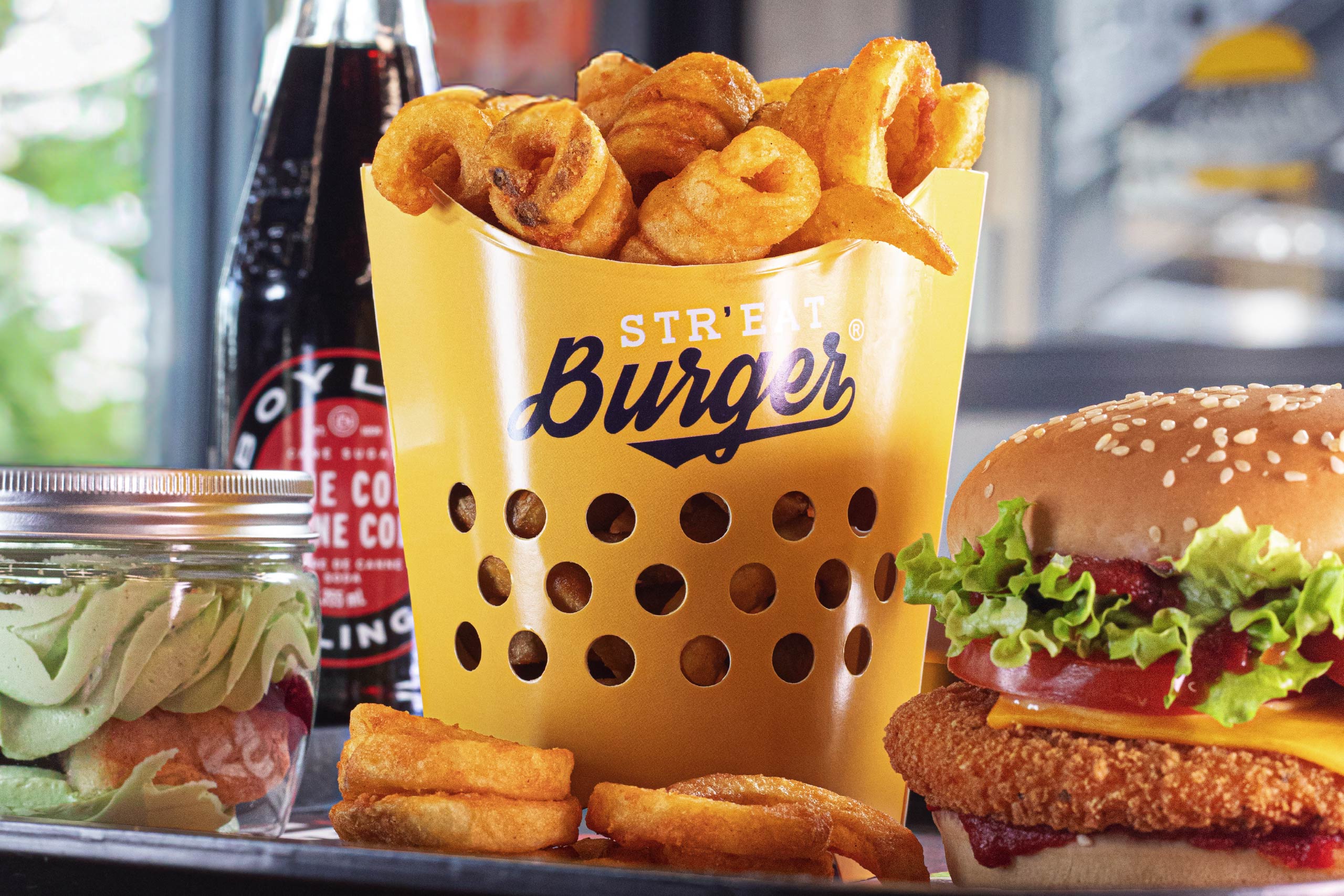 Photo menu twisters tiramisu CBC Str'Eat Burger